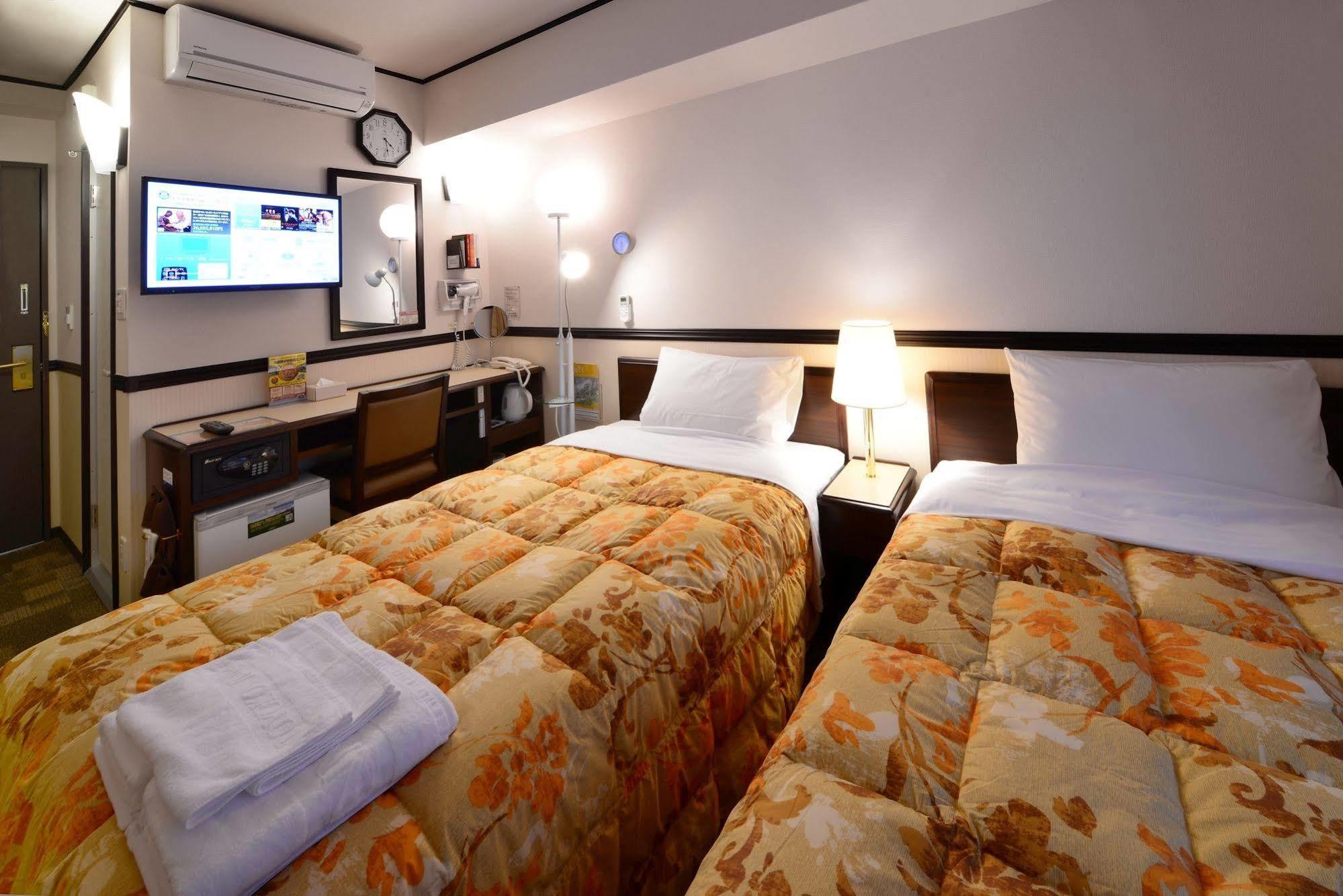 Toyoko Inn Kagoshima Temmonkan No 1 Eksteriør bilde